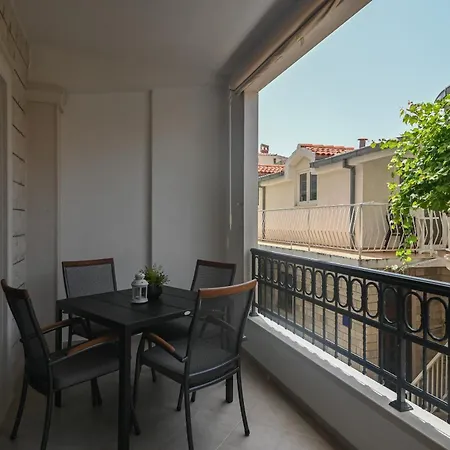 Carevic Ante Apartman Baska Voda