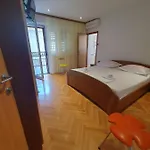 Carevic Ante Appartement Baška Voda
