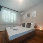 Carevic Ante * Baška Voda