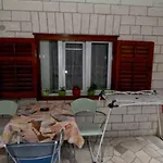 Carevic Ante Baška Voda