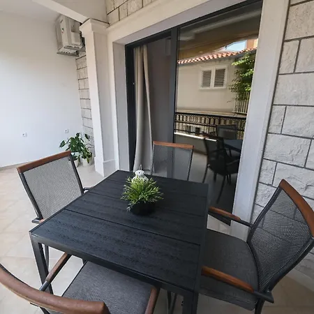 Apartment Carevic Ante