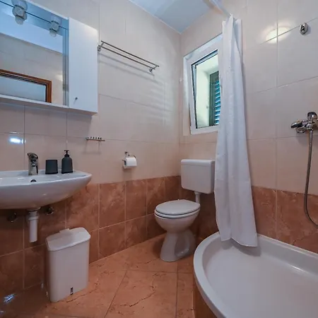 Apartamento Carevic Ante
