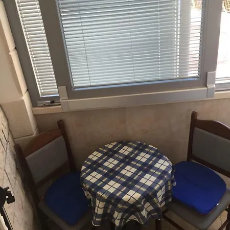 Carevic Ante Apartment *
